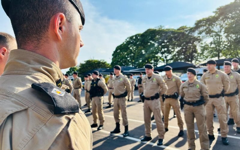 11º BPM HOMENAGEIA ‘DESTAQUES DO MÊS’ E RECONHECE EQUIPES DE GRANDES OPERAÇÕES POLICIAIS