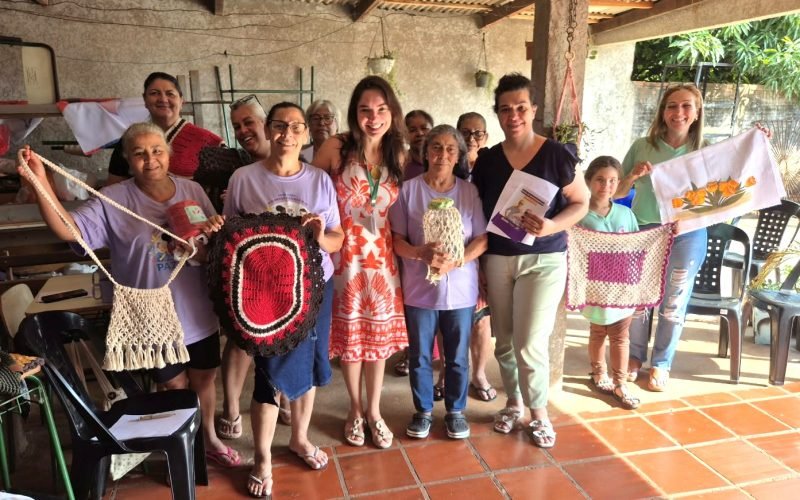 Parceria entre Unespar e Casa do Empreendedor promove capacitação financeira para mulheres da agricultura familiar e artesanato