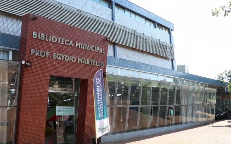 Semana Nacional do Livro: Biblioteca Municipal de Campo Mourão promove doação de livros e atividades culturais