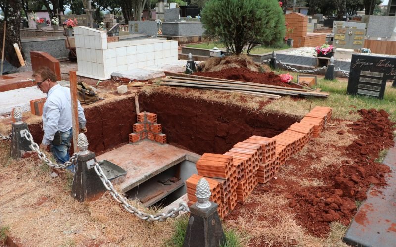 Obras no Cemitério para o Dia de Finados até dia 28 de outubro