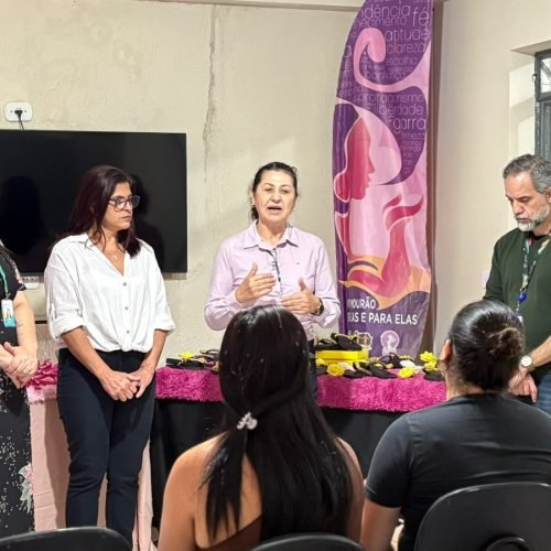 Programa Qualifica Mulher certifica nova turma de mulheres atendidas pelo CRAM de Campo Mourão