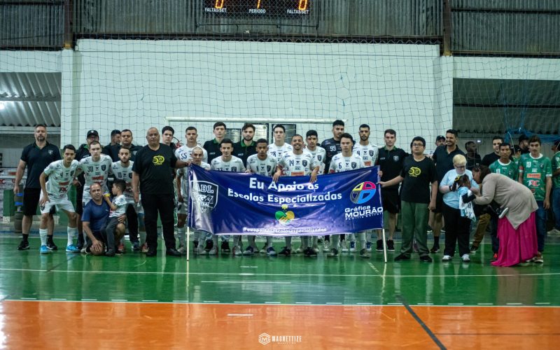 ABL Futsal/Eliane Futsal Campo Mourão apoia APAE e Escolas Especializadas