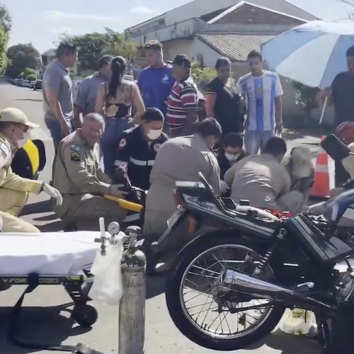 Motociclista sofre ferimentos após colisão no centro de Campo Mourão