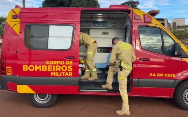 Motociclista fica ferido ao atingir cão e cair no Jardim Cidade Nova