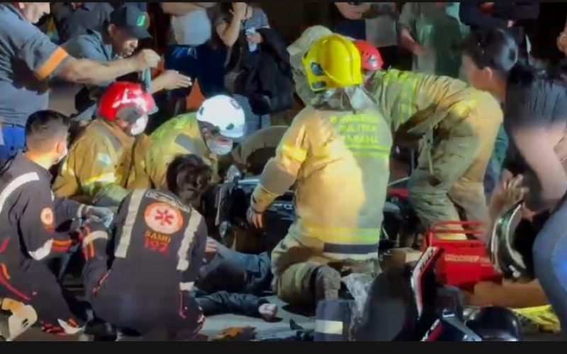 Jovem motociclista fica ferida em acidente no centro de Campo Mourão