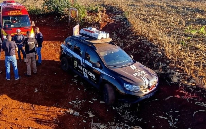 Delegada e policial civil ficam feridos após viatura bater contra barranco durante perseguição em Engenheiro Beltrão