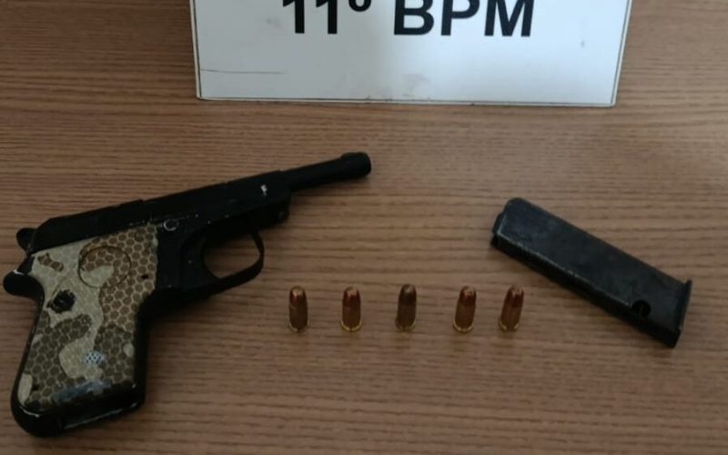 Briga em casa de shows termina com homem baleado e dois presos no centro de Campo Mourão