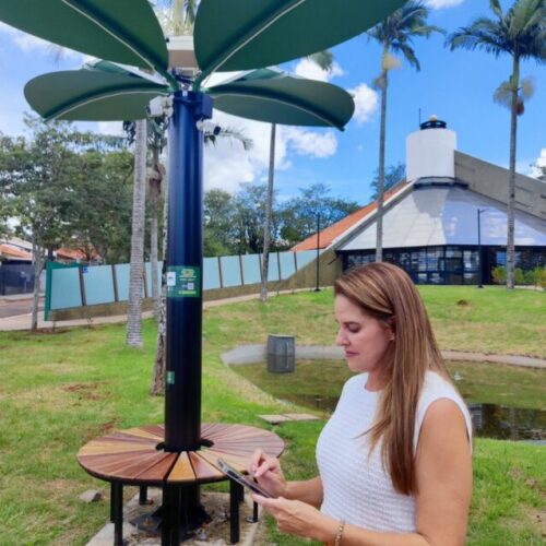 “Árvore solar”, mais um serviço inovador da prefeitura de Campo Mourão