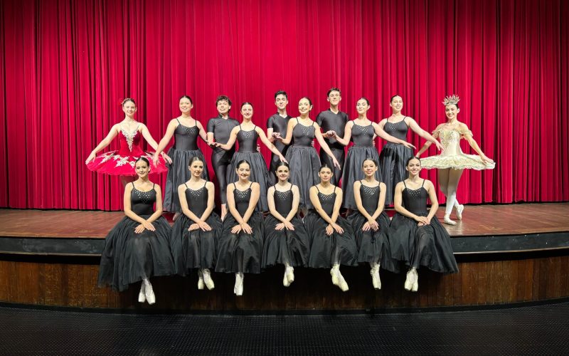 Bailarinos de Campo Mourão no Festival de Dança de Joinville