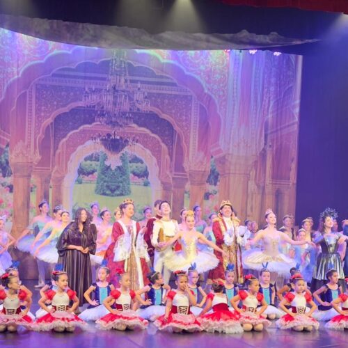 Espetáculo “A Bela Adormecida” encanta público na estreia e segue até sábado em Campo Mourão