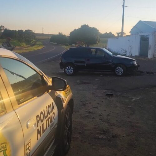 Capotamento na PR-471 deixa motorista ferido na madrugada deste domingo