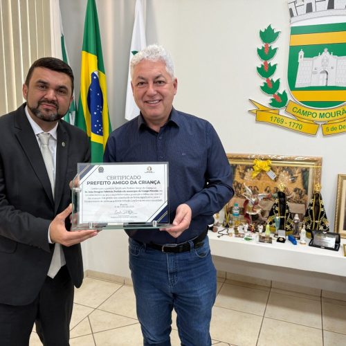 Prefeitura recebe o anúncio de construção da Casa do Autista com investimento do Governo Federal