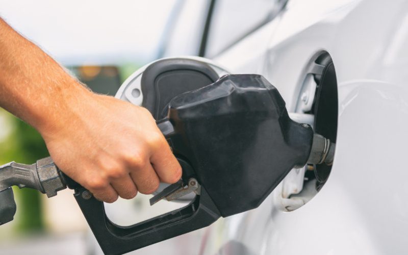 Procon aponta variação de até R$ 0,85 no preço dos combustíveis em Campo Mourão