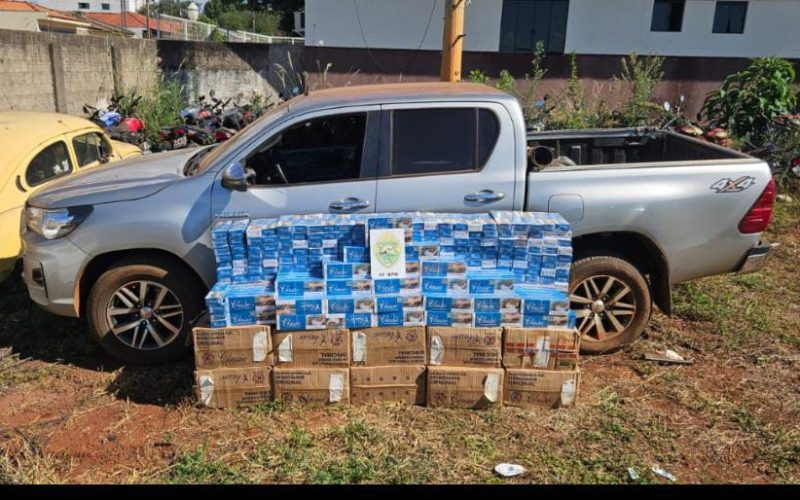 Polícia Recupera Veículo Roubado e Apreende Carga de Contrabando em Mamborê