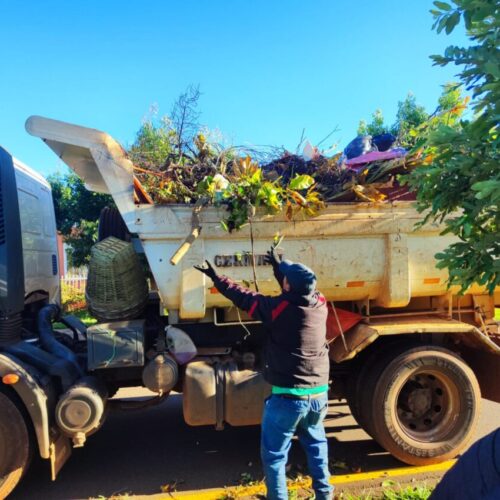 Descarte irregular de resíduos ainda dá trabalho e gera custos em Campo Mourão
