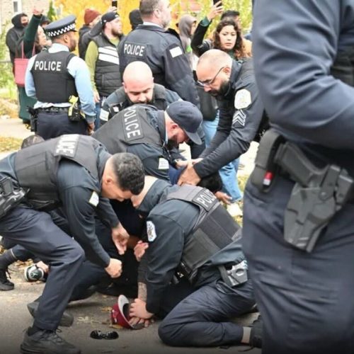 Deputado quer obrigar população a manter distancia mínima de políciais