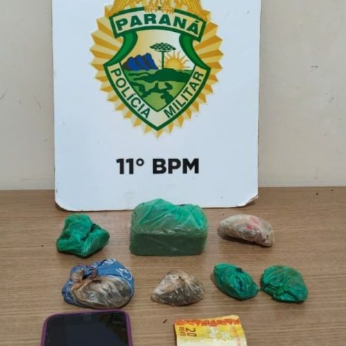 ROTAM prende trio com quase 300 gramas de maconha escondidas em quintal de residência