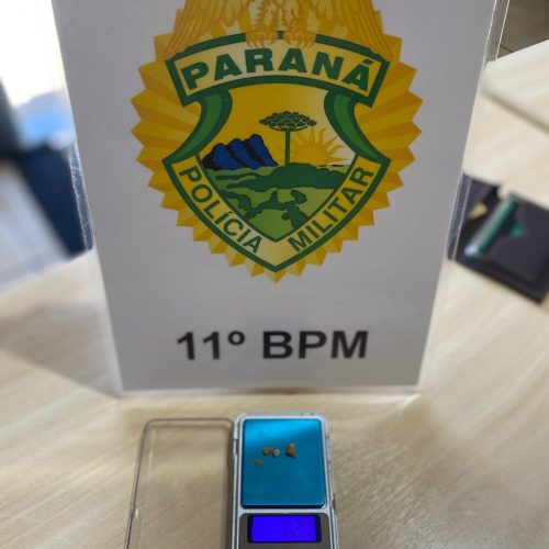 Homem é Detido com Crack para Consumo Pessoal no Centro de Iretama