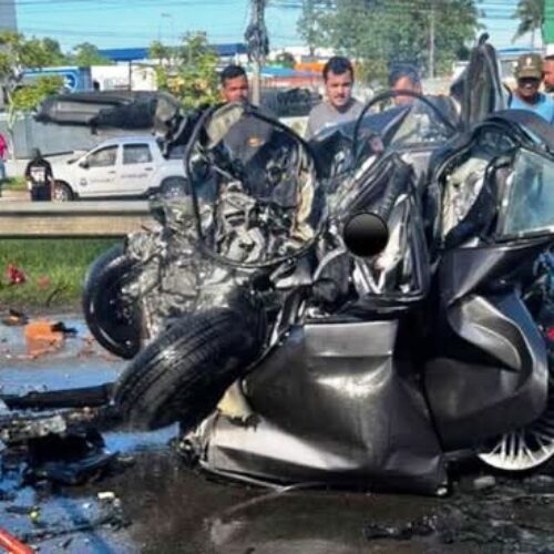 Acidente com cinco veículos deixa três mortos e feridos graves na BR-101, em Itajaí