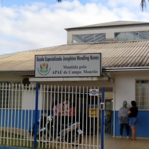 Imposto de Renda pode ajudar 11 entidades que atendem crianças e idosos em Campo Mourão