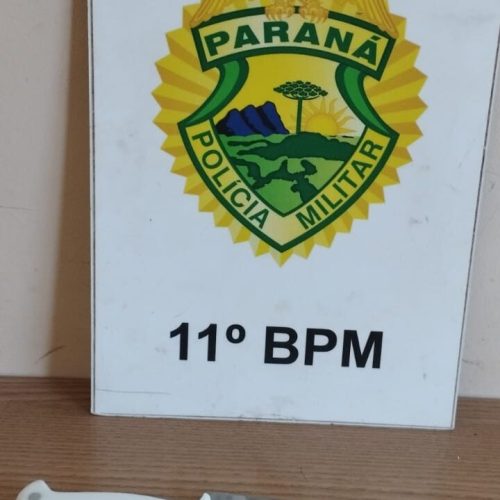Jovem de 19 anos é preso em Mamborê após ameaçar a mãe com faca e causar dano em residência