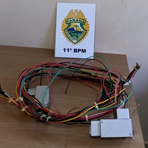 Polícia Flagranteia Dupla em Furto de Fios Elétricos em Imóvel da Oi em Campo Mourão