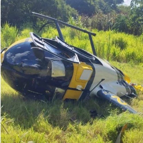 Ação policial termina com queda de helicóptero da PM e apreensão de 3 toneladas de drogas no Paraná