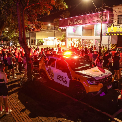 PATRULHA MARIA DA PENHA PARTICIPA DA CORRIDA OUTUBRO ROSA EM CAMPO MOURÃO E REFORÇA A IMPORTÂNCIA DA PREVENÇÃO AO CÂNCER DE MAMA