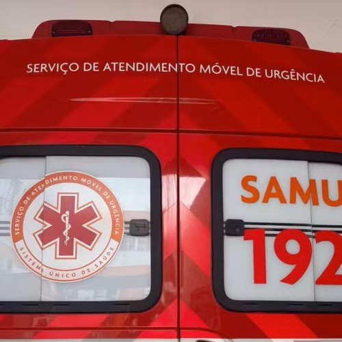 PEABIRU: paciente intubada em estado gravíssimo espera 25 minutos em ambulância para ser recebida na Santa Casa de Campo Mourão