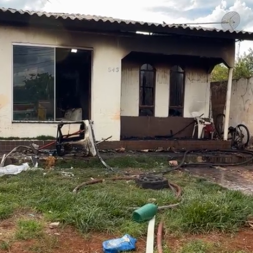 Incêndio em Campo Mourão: morrem vítima e autor de feminicídio no Jardim Paulista