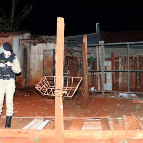 Idoso morre após ser trancado em casa e ter imóvel incendiado em Campo Mourão