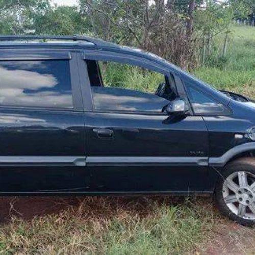 Perseguição policial termina com prisão e apreensão de veículo preparado para o contrabando na BR-272