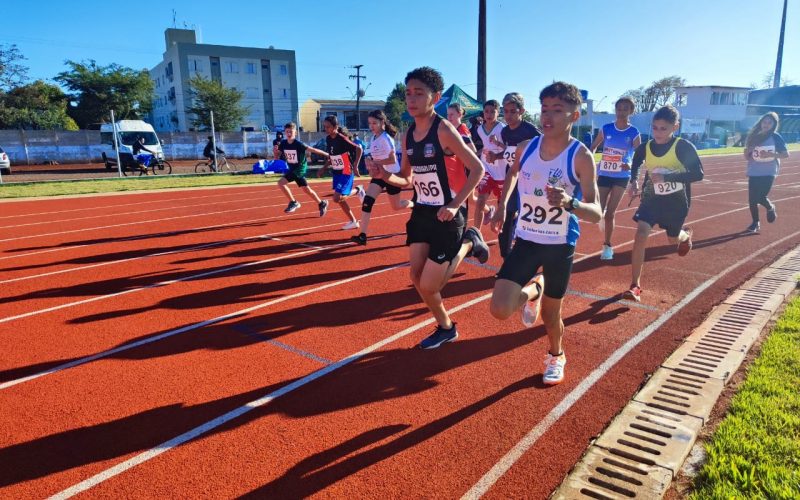 Campo Mourão sedia Atletismo e Tênis de Mesa da macrorregional dos Jogos Escolares do Paraná