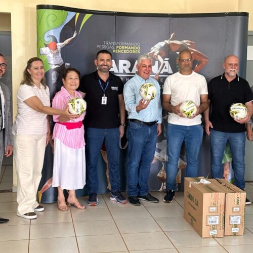 Prefeitura de Campo Mourão e Escolas Estaduais receberam Materiais Esportivos