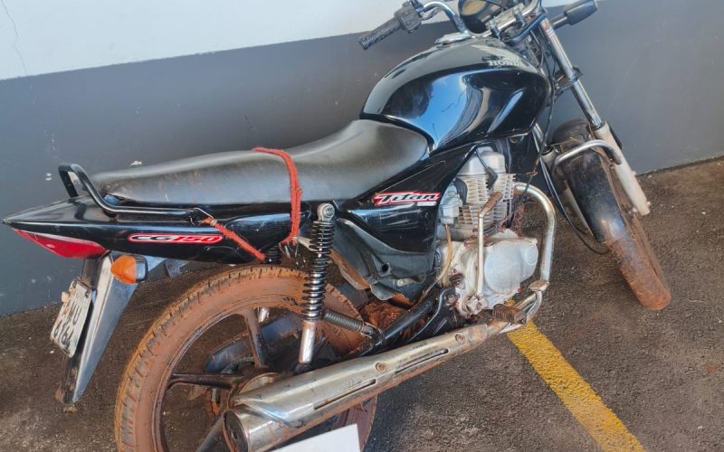 Polícia Militar recupera motocicleta furtada em área rural de Janiópolis