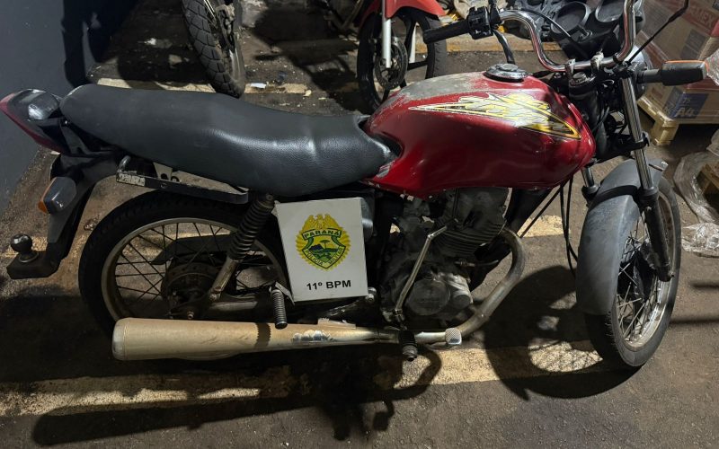 PM apreende motocicleta com chassi e motor raspados no Jardim Lar Paraná