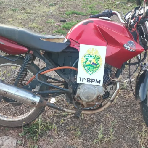 Motocicleta com mais de R$ 140 mil em débitos é apreendida durante patrulhamento rural em Barbosa Ferraz