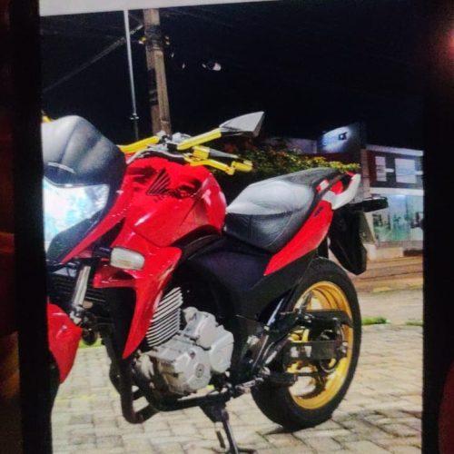 Bandidos furtam moto na área central de Campo Mourão