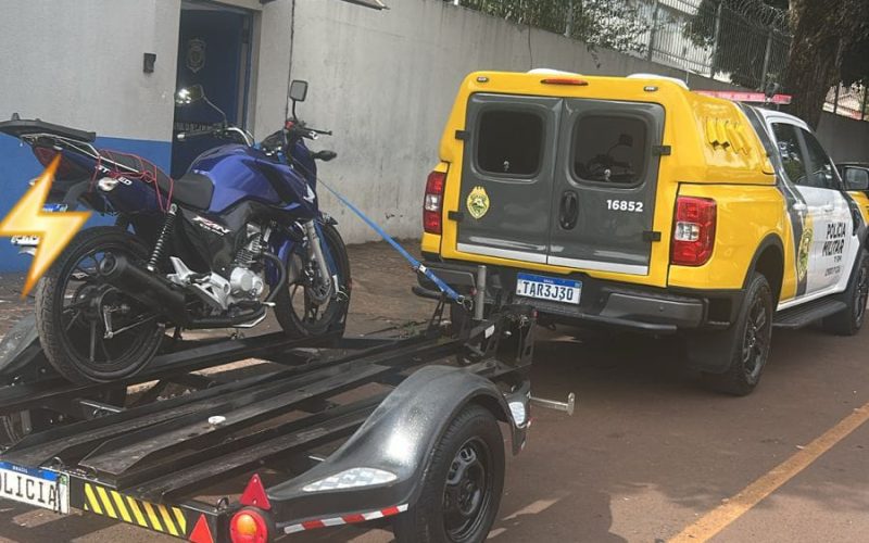 Polícia Militar Apreende Duas Motocicletas e Prende Um Indivíduo em Bloqueio Relâmpago em Campo Mourão
