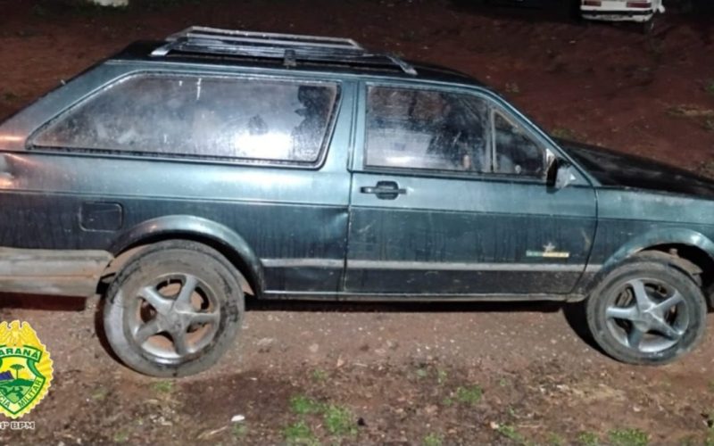 Jovem é flagrado com cigarro eletrônico e veículo com débitos em Mamborê