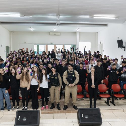 Patrulha Maria da Penha realiza palestra sobre violência doméstica em Roncador