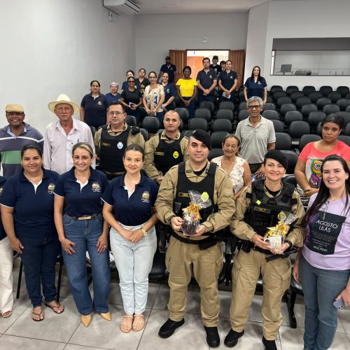 Patrulha Maria da Penha realiza palestra sobre o Agosto Lilás em Fênix