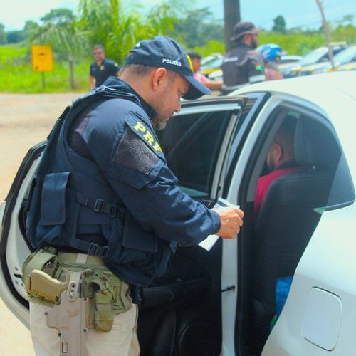PRF inicia Operação Corpus Christi 2025 com foco em segurança nas rodovias do Paraná