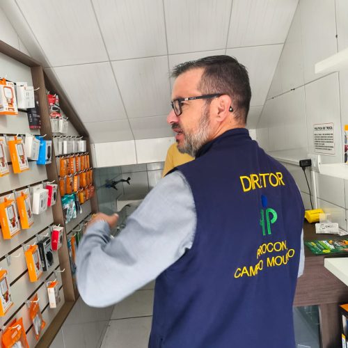 Procon de Campo Mourão orienta lojistas sobre preços nas vitrines