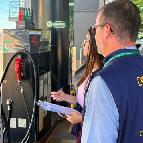 Procon de Campo Mourão intensifica fiscalização em postos de combustíveis para garantir transparência nos preços
