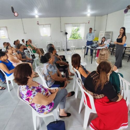 Idosos atendidos pela SEMAC recebem orientações sobre direitos do consumidor