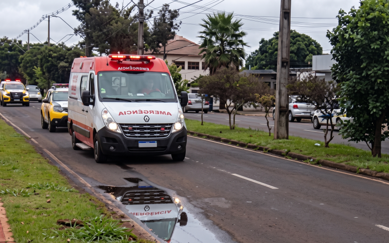 EFICIÊNCIA: PM E SAMU AGEM RÁPIDO E CONTÊM HOMEM EM SURTO EM CAMPO