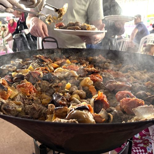 Convites para o almoço na Festa Nacional do Carneiro no Buraco estão no fim
