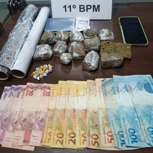 Polícia apreende drogas e dinheiro em operação no Centro de Peabiru