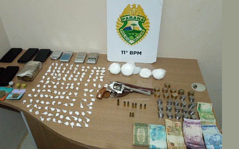 Homem é preso e adolescente é apreendido por tráfico de drogas em Araruna